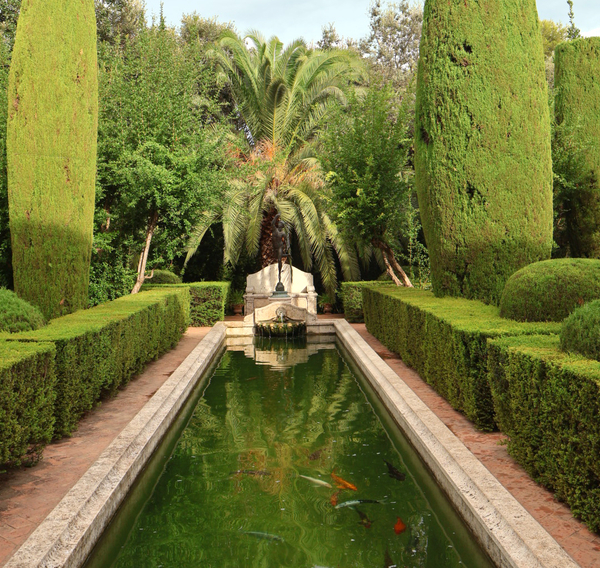 Fischteich im Jardin de l'Albarda.